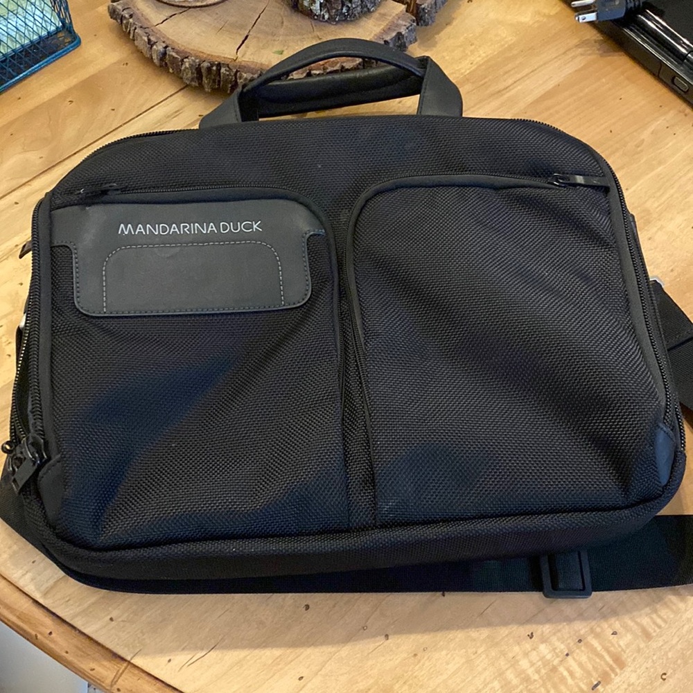 Mandarina Duck laptop bag